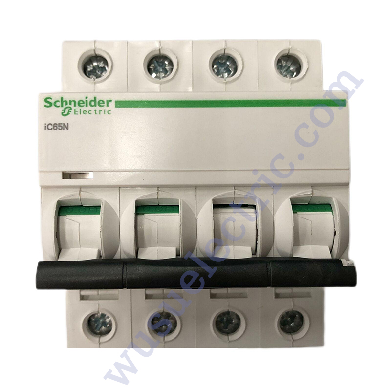 Schneider IC65N4PC10
